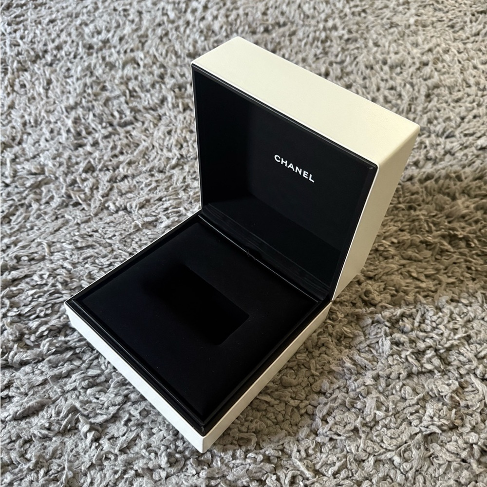 Chanel - Empty Watch Box